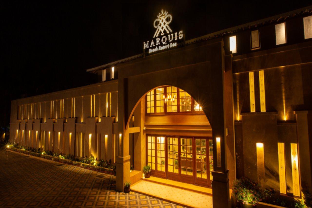Marquis Beach Resort Candolim Bagian luar foto
